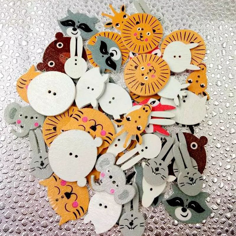 Botón de madera nueve dibujos animados animal Avatar múltiple cabeza de animal botón mezclado 50 piezas un paquete