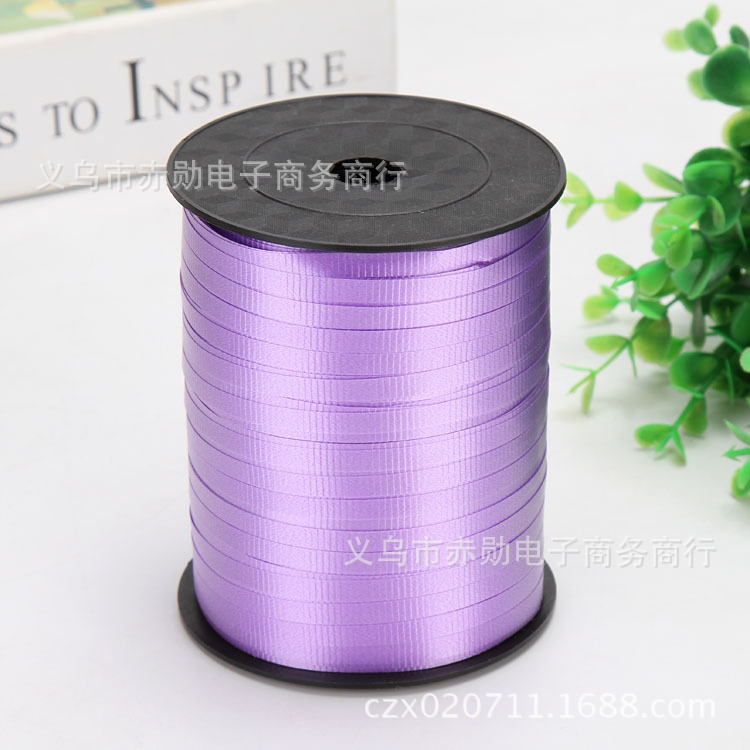 Suministro de fábrica 500 yardas globo de plástico cinta de cumpleaños boda decoración pastel caja vendaje cinta