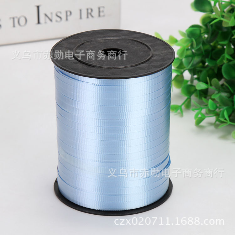 Suministro de fábrica 500 yardas globo de plástico cinta de cumpleaños boda decoración pastel caja vendaje cinta