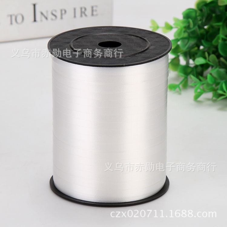 Suministro de fábrica 500 yardas globo de plástico cinta de cumpleaños boda decoración pastel caja vendaje cinta