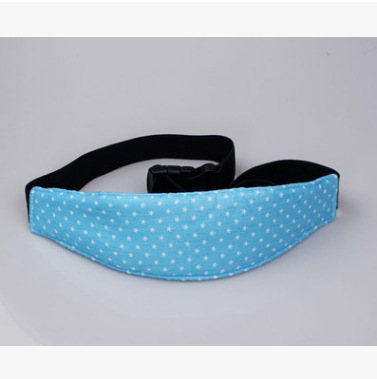 Две маленькие голубые звезды.