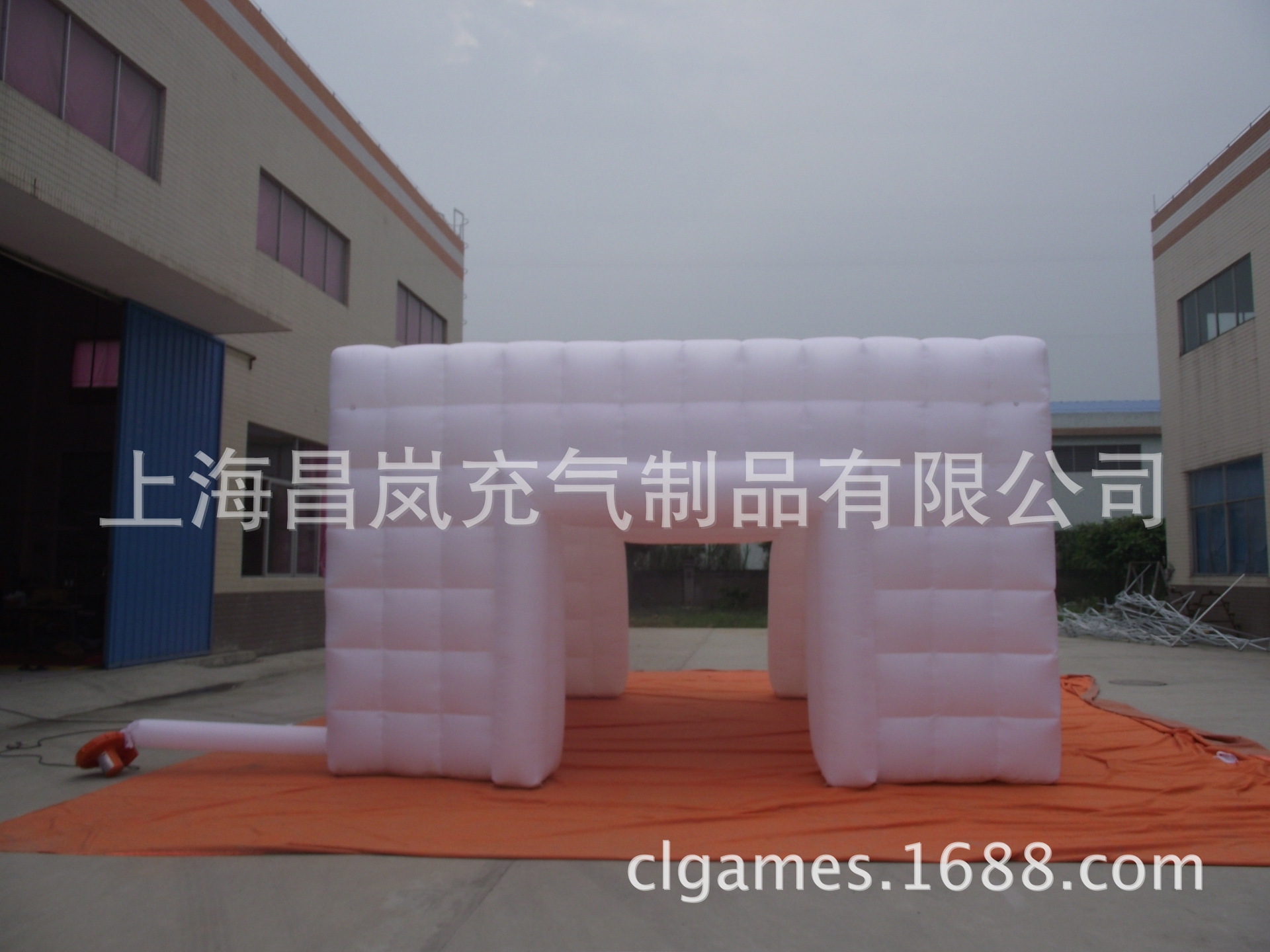 厂家供应移动充气商店展览店铺白色牛津布小帐篷批量出口做