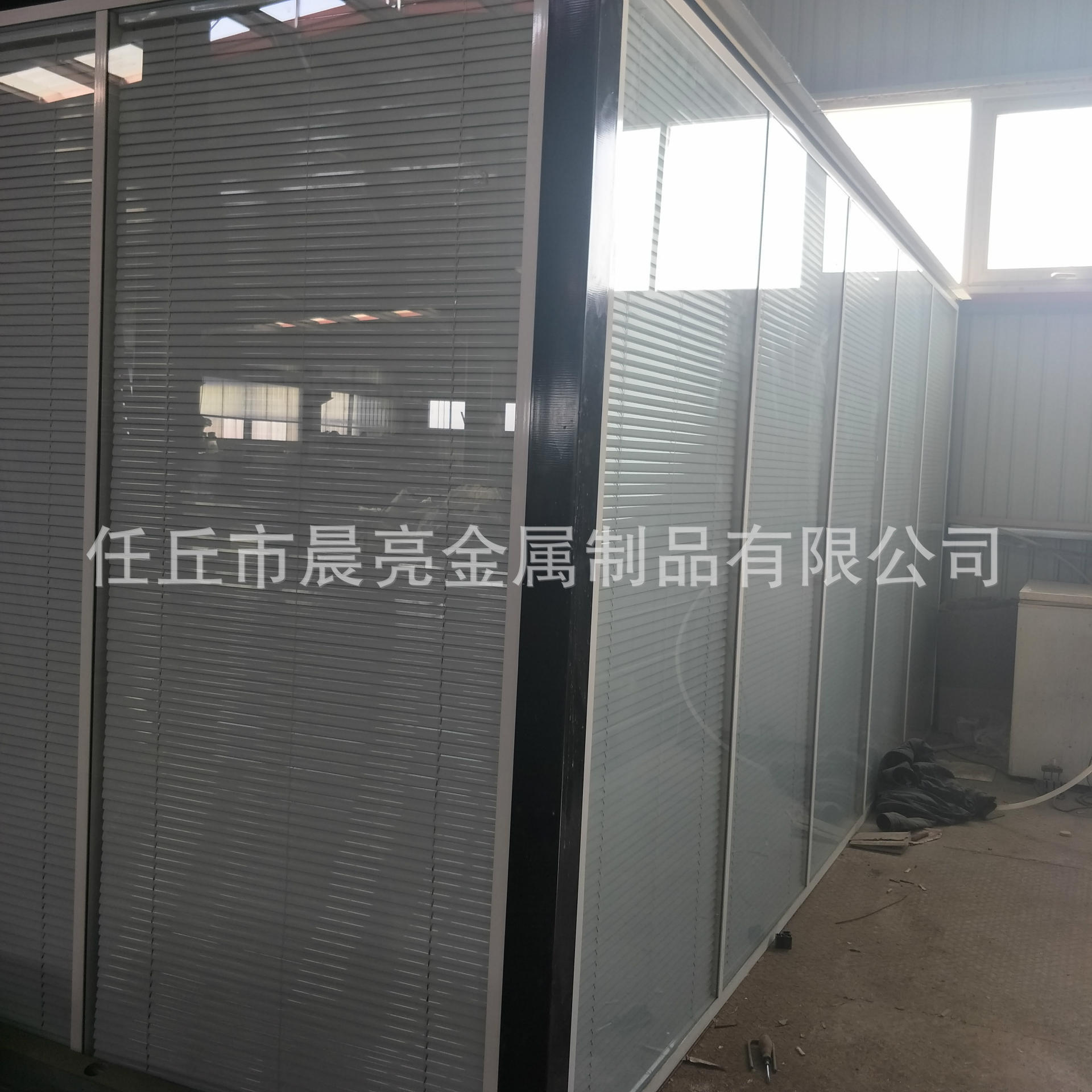 厂家供应高隔铝合金隔断百叶 双层玻璃百叶 办公款百叶