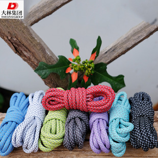 ��]�����p��Ь���ڰ׶�ɫǧ�B�y����A����ɫ�S�����l�OӋ����