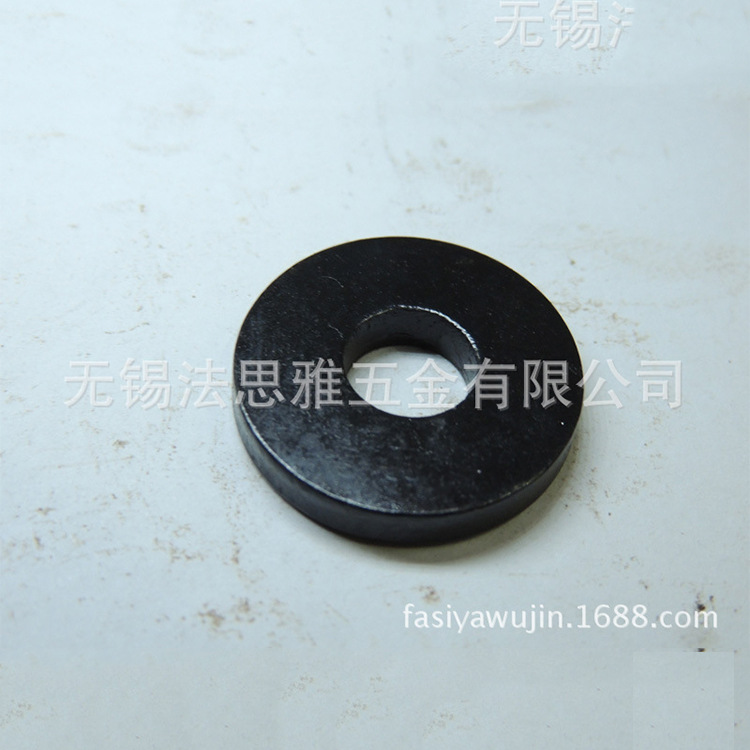 45钢8.8/10.9/12.9级加大加厚平垫圈GB/T96氧化发黑高强度垫片