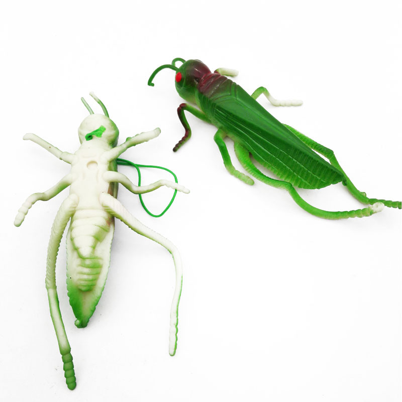 168,45 simulación saltamontes puesto susto truco juguetes Yiwu 2 yuanes tienda venta caliente puesto Juguetes