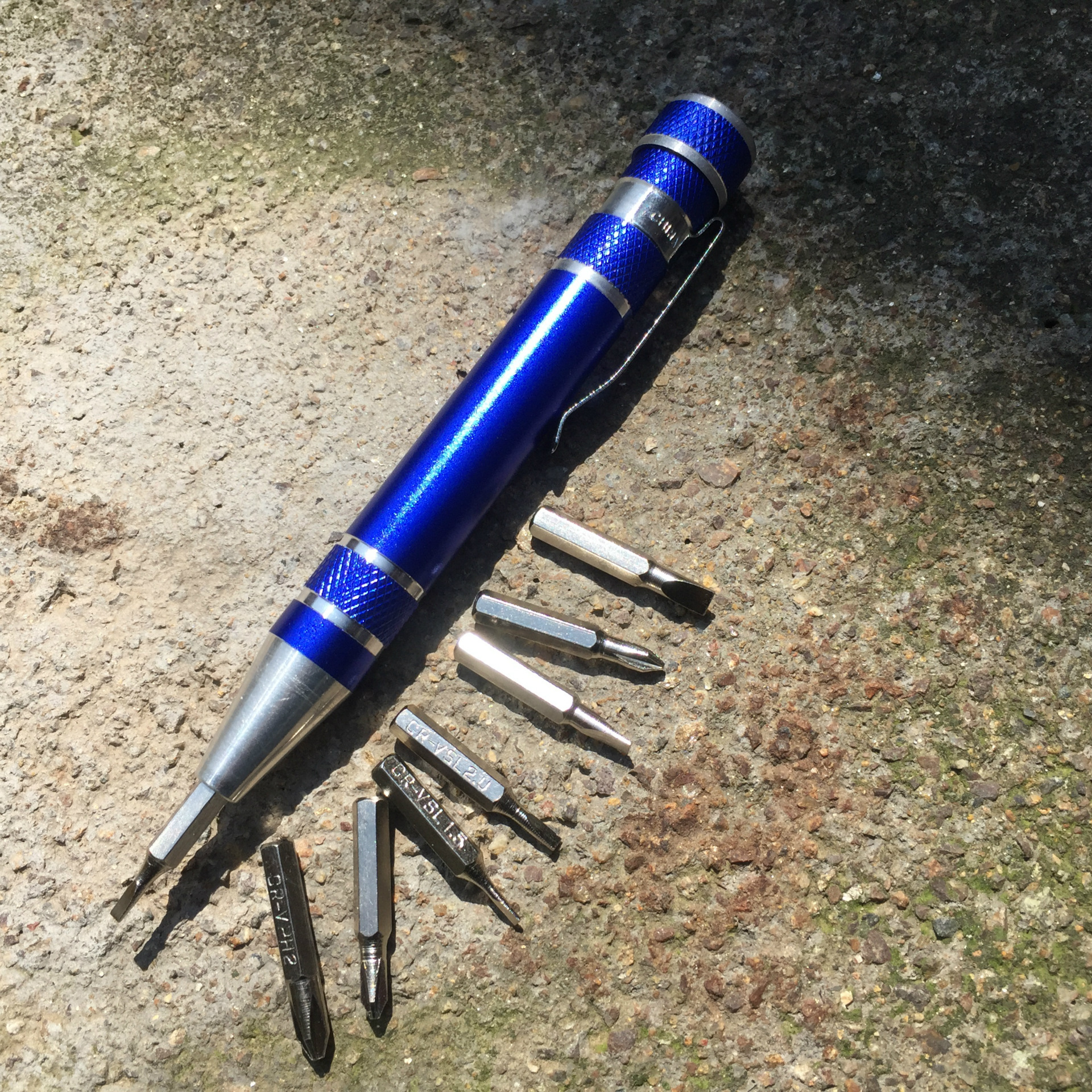 金属笔形 八合一 8盒1工具笔螺丝刀 广告螺丝刀带磁工具笔 防卫笔