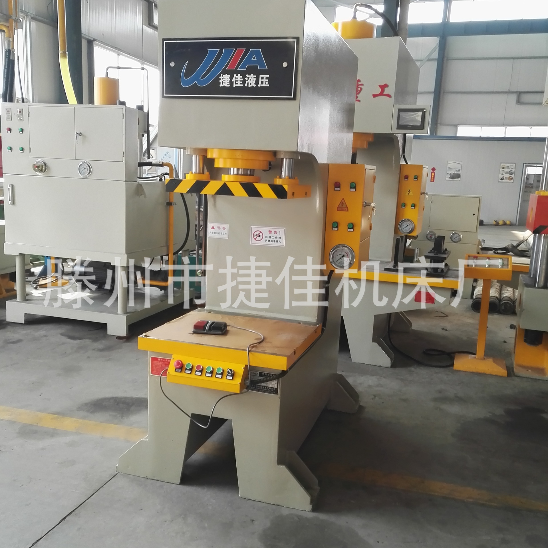 单臂100吨数控伺服压装机，校正液压机100吨铜套压装机