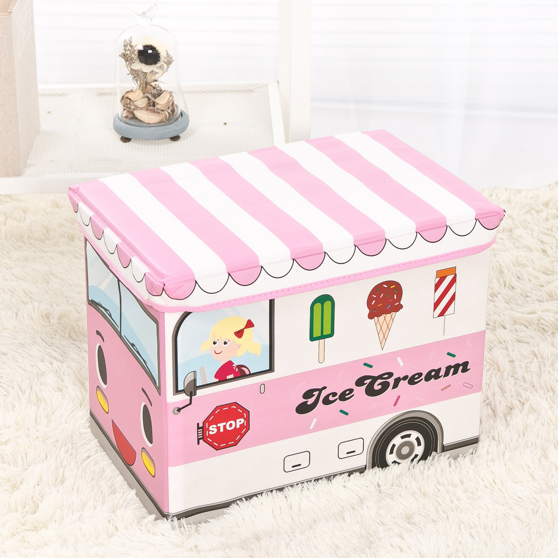Pink ice cream car_ordinary