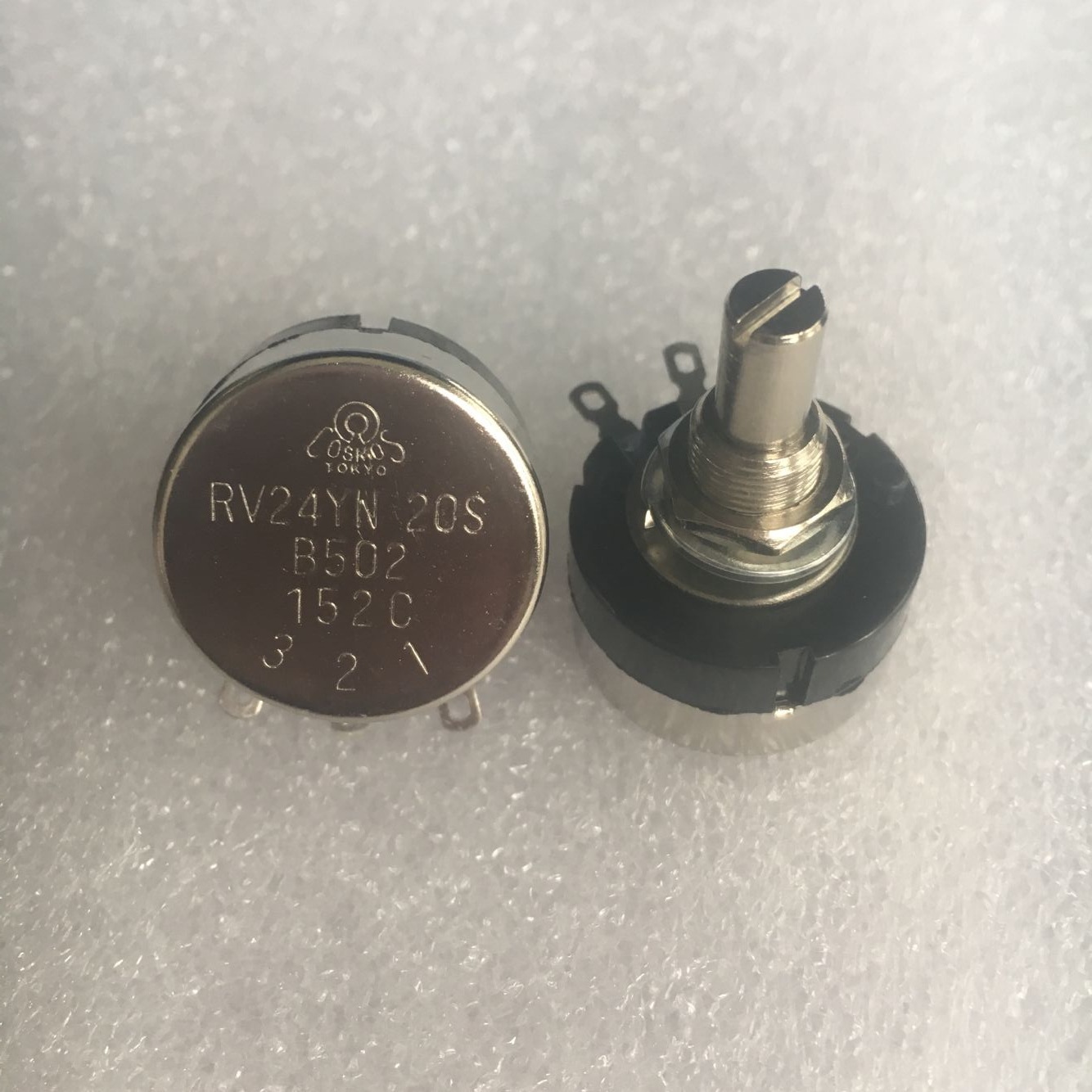 单圈碳膜电位器 RV24YN20S B103 B502 1K 2K 5K 10K 调速电阻旋钮