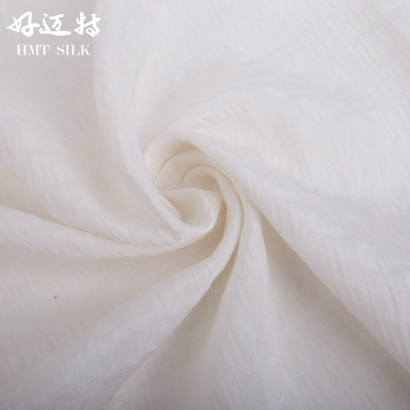 厂家现货供应21mm丝绵提花凸花绉面料  提花组织 时装面料批发