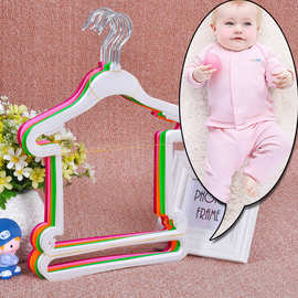 孩子连体衣服展示塑料衣架宝宝婴儿小孩子套装衣架衣撑商店店儿连