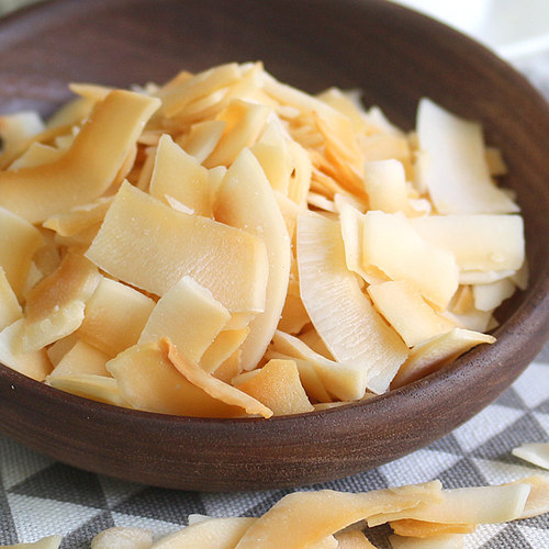 Nan Country Hainan Specialty Crispy Coconut Flakes 60g Boxed Snack Leisure Snack Coconut Flakes Wholesale