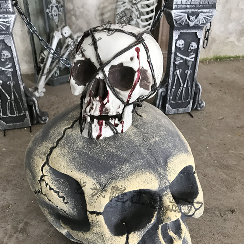 Decoración de Halloween de la casa embrujada accesorios esqueleto cinta de alambre modelo de cráneo de sangre escenario hueso roto accesorios