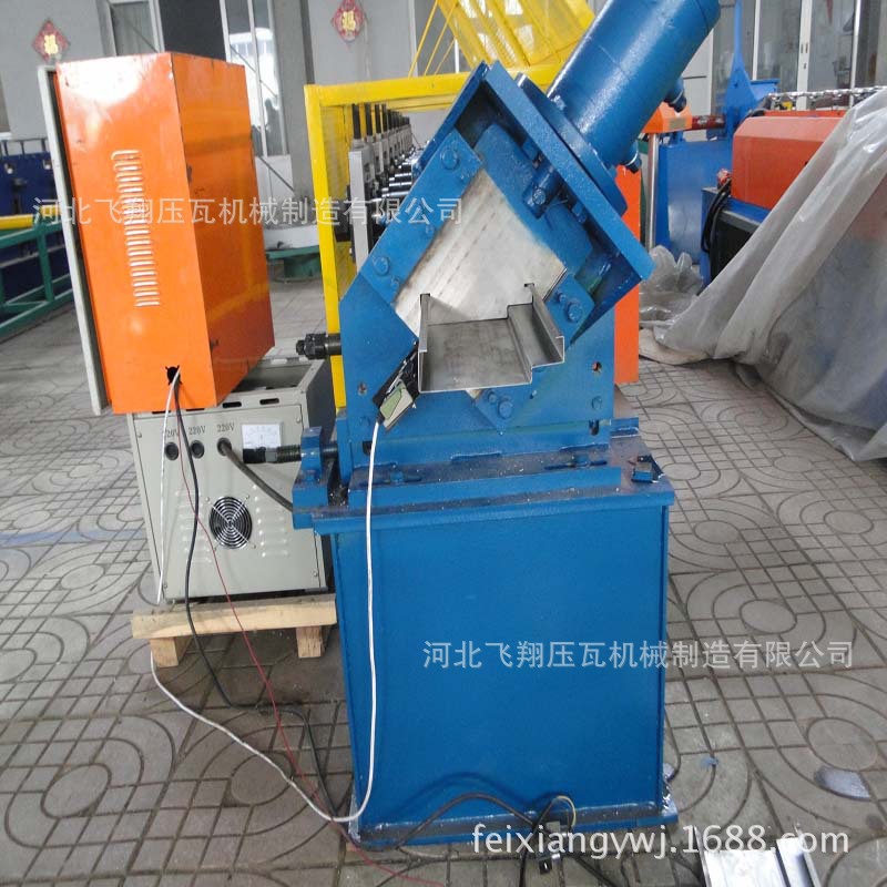 供应优质门框机 单板压瓦机设备 门框压瓦机彩钢设备一应俱全