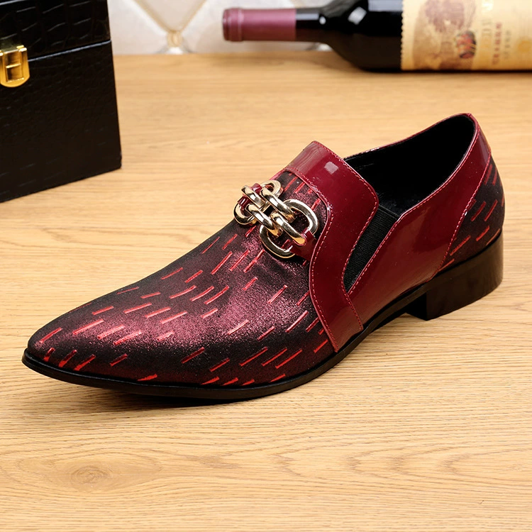 Весна 2017, новая красная британская повседневная обувь, мужские деловые туфли из лакированной кожи в Корейском стиле, без застежек с острым носком, Модные Яркие Кожаные мужские туфли