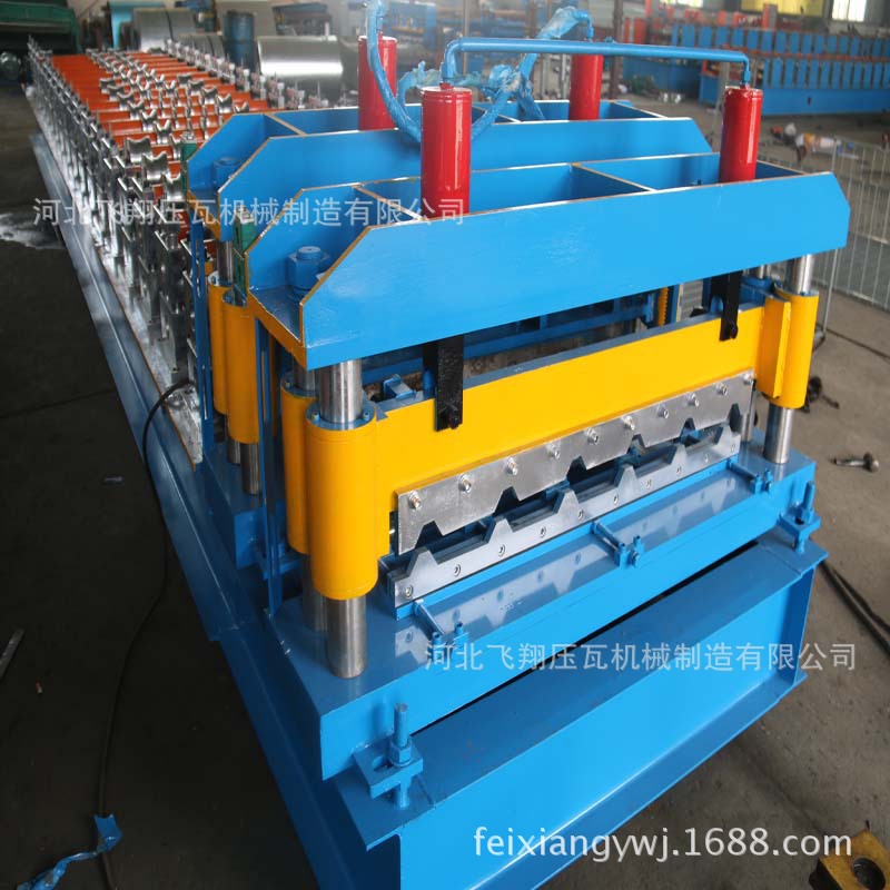 厂家供应琉璃瓦压瓦机设备冷弯成型机800型仿古琉璃瓦生产线