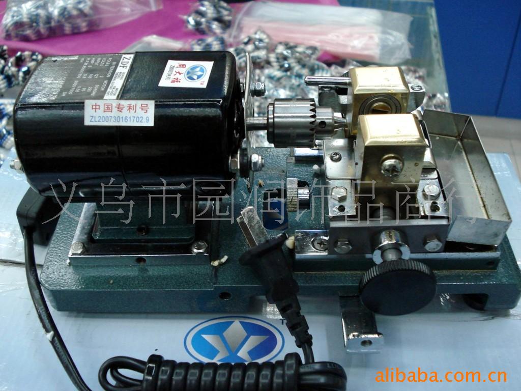厂价直销超市挡口现场加工xy-105型珍珠木珠打孔机