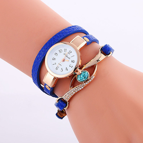 2016 Gemstone-encrusted diamond bracelet watch launched on AliExpress European and American best-selling women's watch Korean version best-selling watch