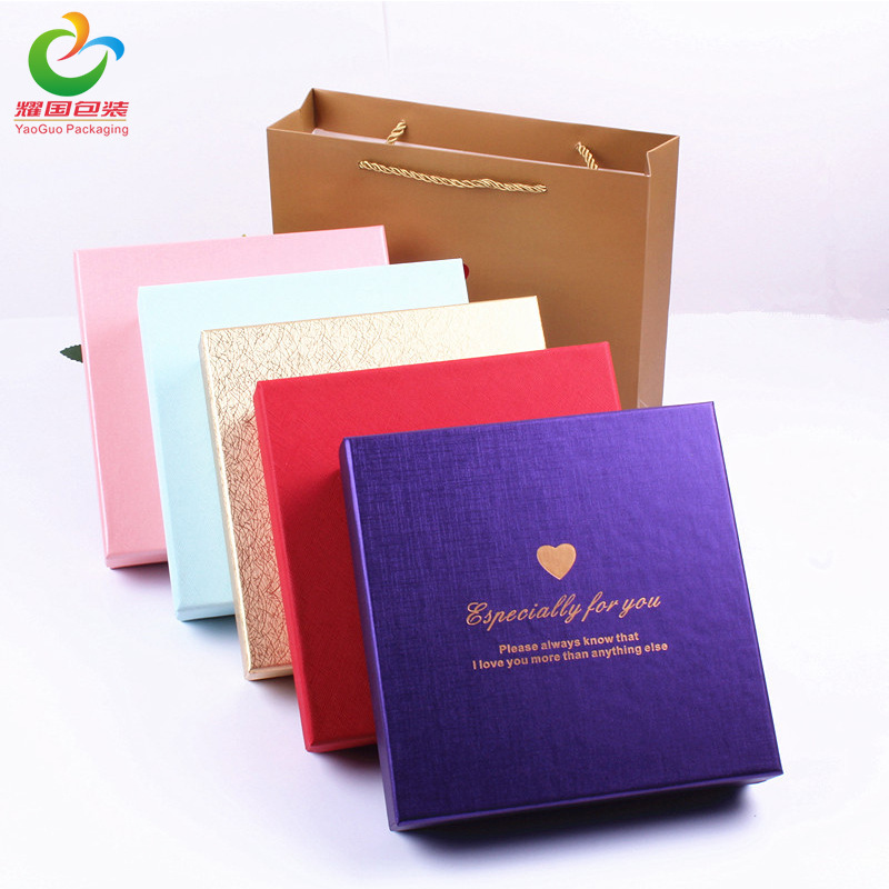 正方形礼品盒大号 25格 巧克力盒子 高档礼品 手提包装纸盒