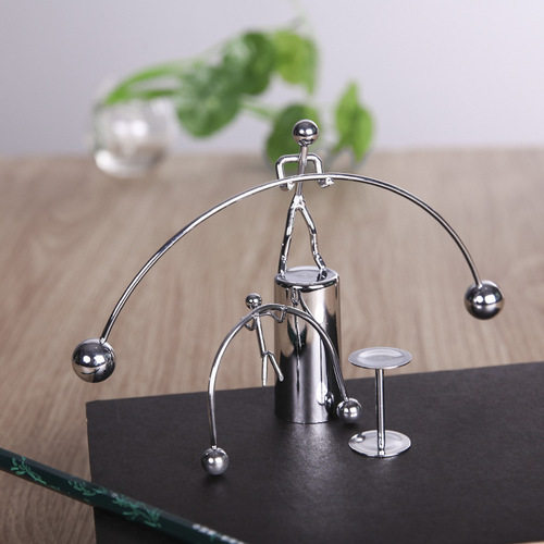 Balance ball swing weightlifting little iron man display tumbler dynamic balancing instrument