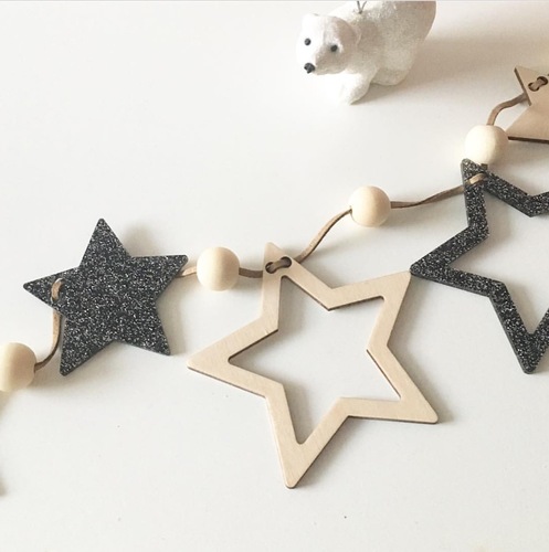INS Nordic style hollow wood chip star hanging curtain home decoration party festival wall decoration photo props
