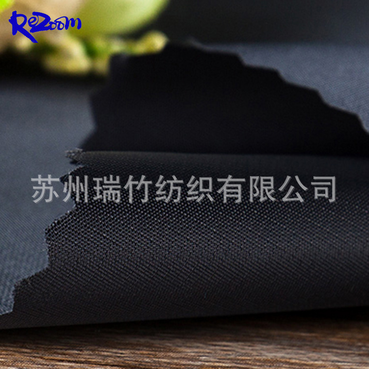 现货供应290T格子涤塔夫面料 高质亮光羽绒服棉服面料多颜色可选