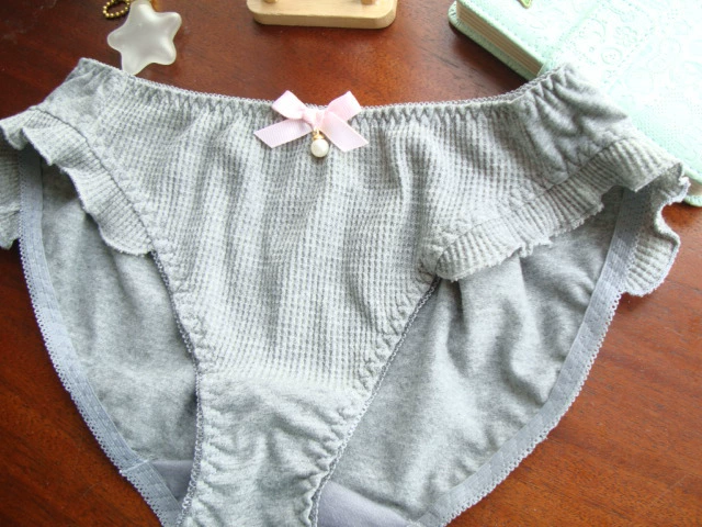 Pendant pearl, underwear, pants