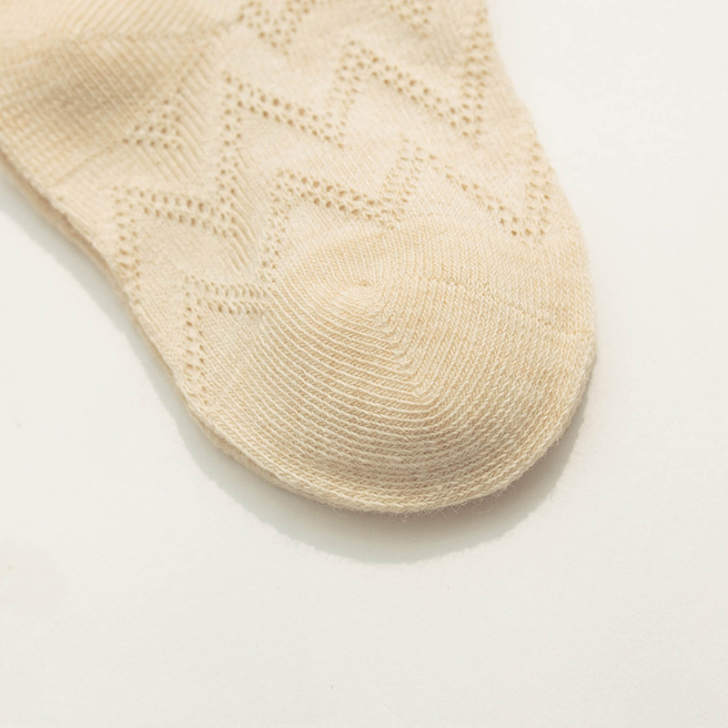 Bebé calcetines primavera y verano recién nacido algodón calcetines bebé peinado algodón malla sin hueso cabeza de costura delgada NIÑOS Calcetines al por mayor