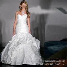 Foam wedding dressŷ���¿�ץ�ݻ�ɴ��ڼ�����������β��������