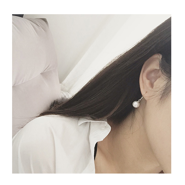 跨境优雅时尚珍珠耳环设计感气质女神专属搭配耳坠耳饰女小众饰品