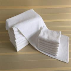 Wholesale white disposable towels, machine woven, water-absorbent, non-deforming, non-fuzzing, suitable for hotels, foot massage, bathing, public baths.