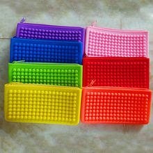 厂家生产硅胶笔袋拉链包糖果色零钱包钥匙包化妆品收纳包创意礼品