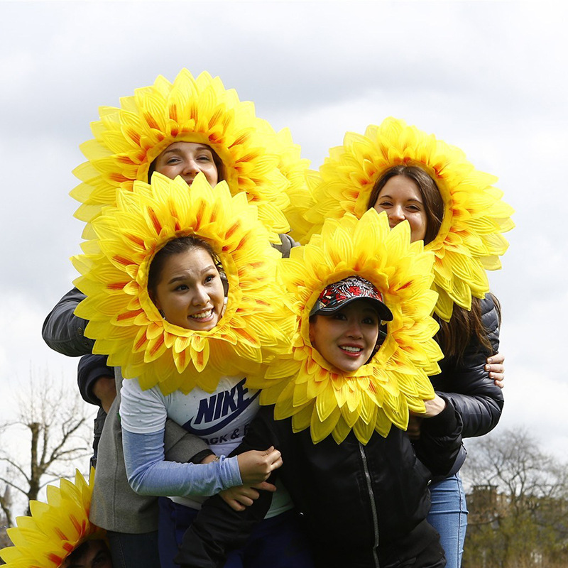 Tocados de girasol Divertido Expuesto a la cara deportes de flores Ceremonia de apertura entrada de mano Flor de jardín de infantes accesorios de baile Flor