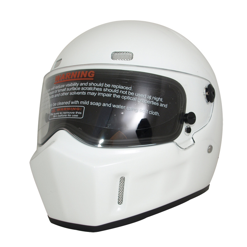 투명 시트가있는 밝은 흰색