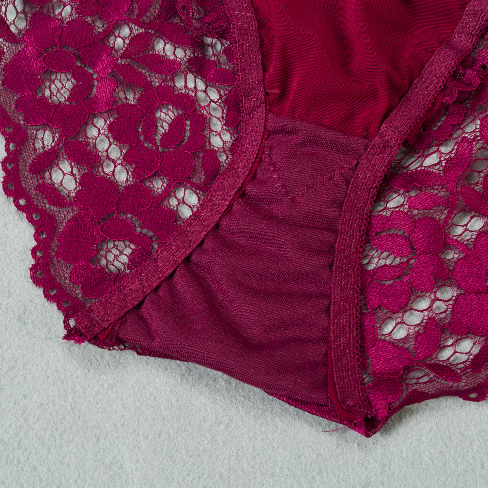 Small Chest Gathering Medium Molded Cup Women's Sexy Lace Style Underwear Bra Set_voghion.com