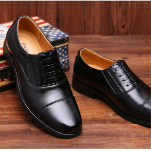 New Men's Shoes Dress Three-joint Foot-covering Leather Shoes Business Breathable Fashion Three-pointed Head Lace-up Trendy Casual Leather Shoes