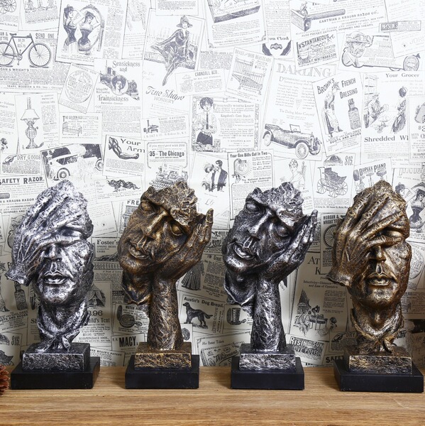 Creative decorations for living room