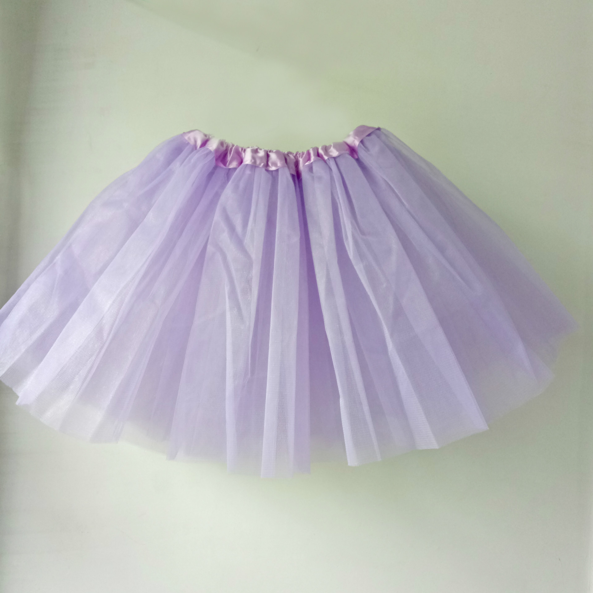 Фиолетовый