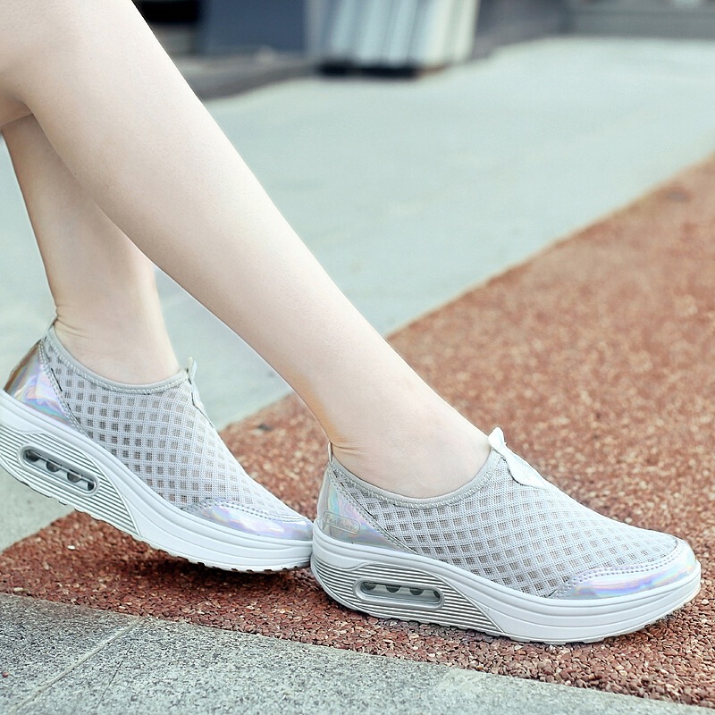 2022 Autumn New rocking shoes air cushion women's shoes mesh casual sports platform shoes women's shoes wholesale