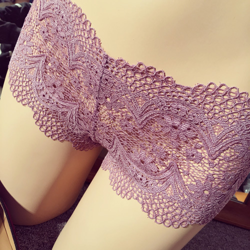 Nuevo europeo y americano sexy shorts de encaje de las mujeres mediados de la cintura hollow-out calzoncillos Boxer de las mujeres AliExpress suministro n152