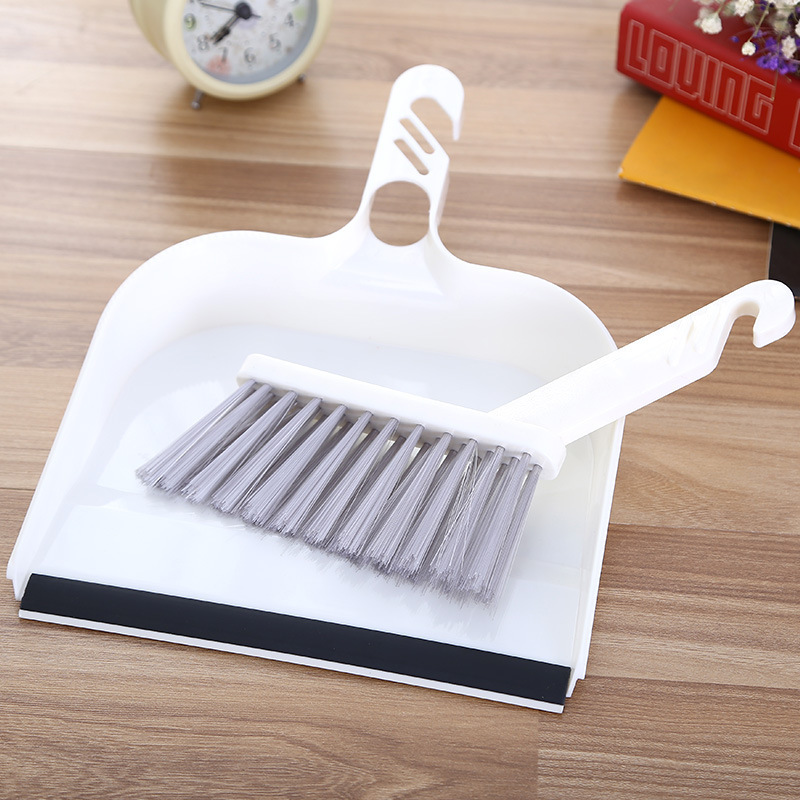 Factory direct mini desktop cleaning sweep with dustpan suit large computer keyboard cleaning tools Factory direct mini desktop cleaning sweep with dustpan suit large computer keyboard cleaning tools