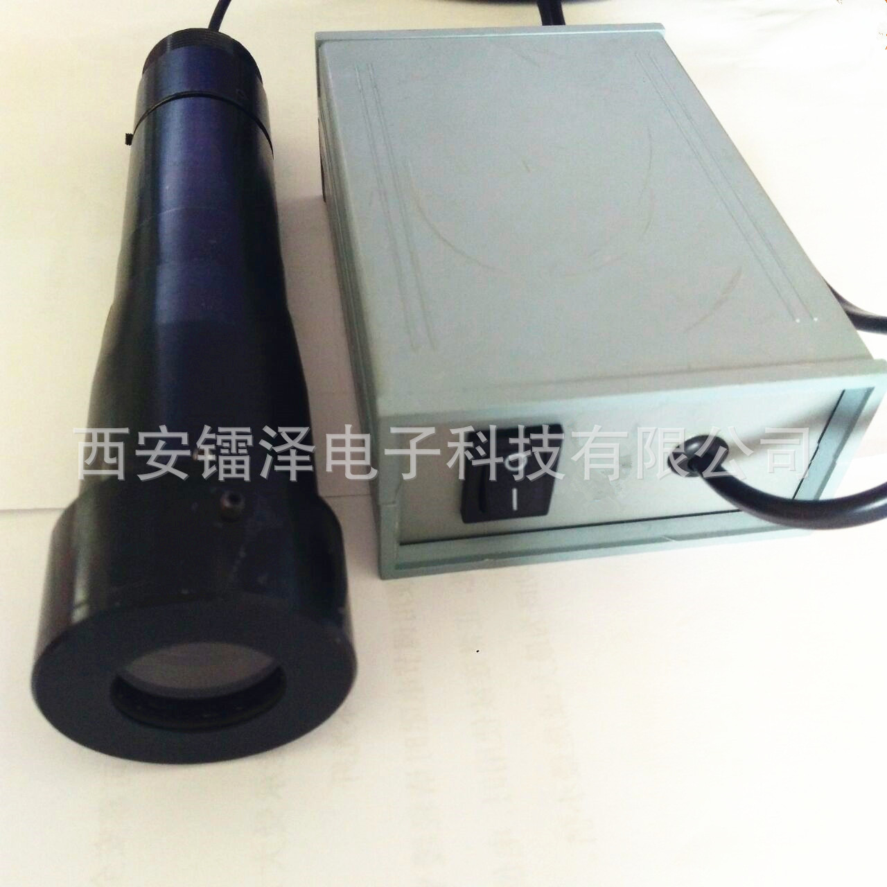 西安激光器厂家供应口径22mm的平行光管光源光控可自选红外