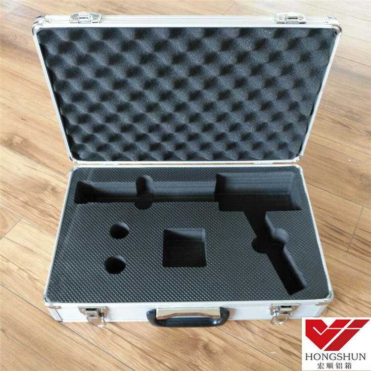 出售精密铝合金仪器箱 食品采样检测铝箱内设eva防震垫