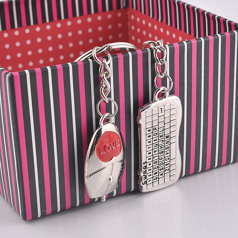 Mouse Keyboard Couple Keychain Pendant Wholesale Personality Company Gifts Creative Wedding Small Gifts for Men and Women Mouse Keyboard Couple Keychain Pendant Wholesale Personality Company Gifts Creative Wedding Small Gifts for Men and Women