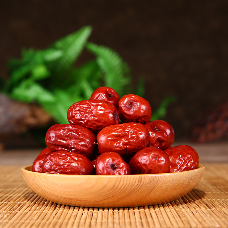 枣丫丫新疆特产红枣若羌灰枣办公室食品代发枣干开袋即食大红枣