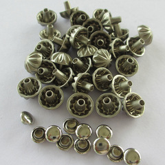 Alloy Material Small Number of Styles Chrysanthemum Collision Pins, Manufacturer Supply Flower Shape Pointed Decorative Tacks