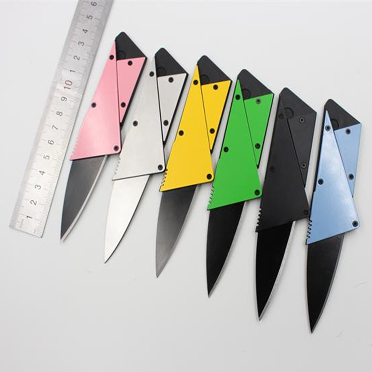 创意小刀加钢版信用卡刀多功能工具卡折叠刀户外求生刀便携小刀