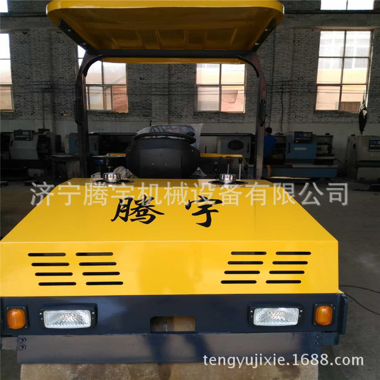 3吨半压路机多少钱一台 山东腾宇厂压路机 小型座驾单钢轮压道机