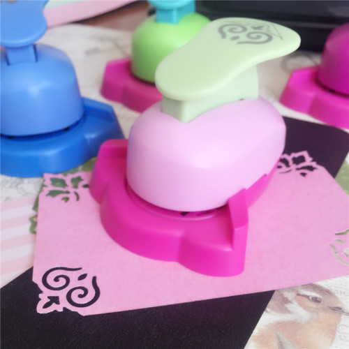 Wholesale children's DIY flower making tool printing machine edge pattern hollow embossing device right angle rounded corner embossing machine